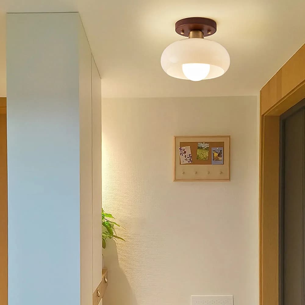 Szklana Lampa Sufitowa z Drewnianymi Akcentami